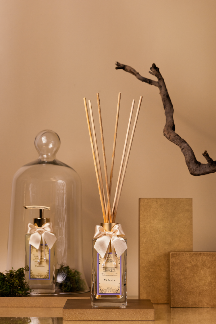 Cores Sólidas - Pantone 4253 C - Marrom